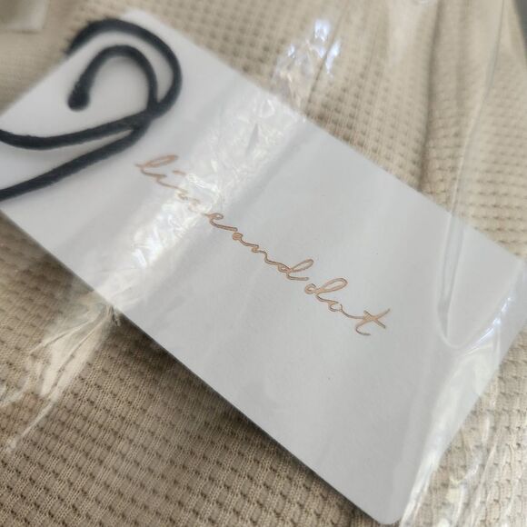 Line and Dot Waffle Knit Robe Tie Waist Pockets Tan Size Plus - Fits 18-22 - Picture 3 of 5